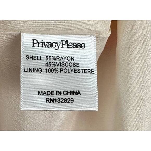 Privacy Please Dixie Mini Dress Strawberry Print Plunge Neck size XS - Picture 10 of 10